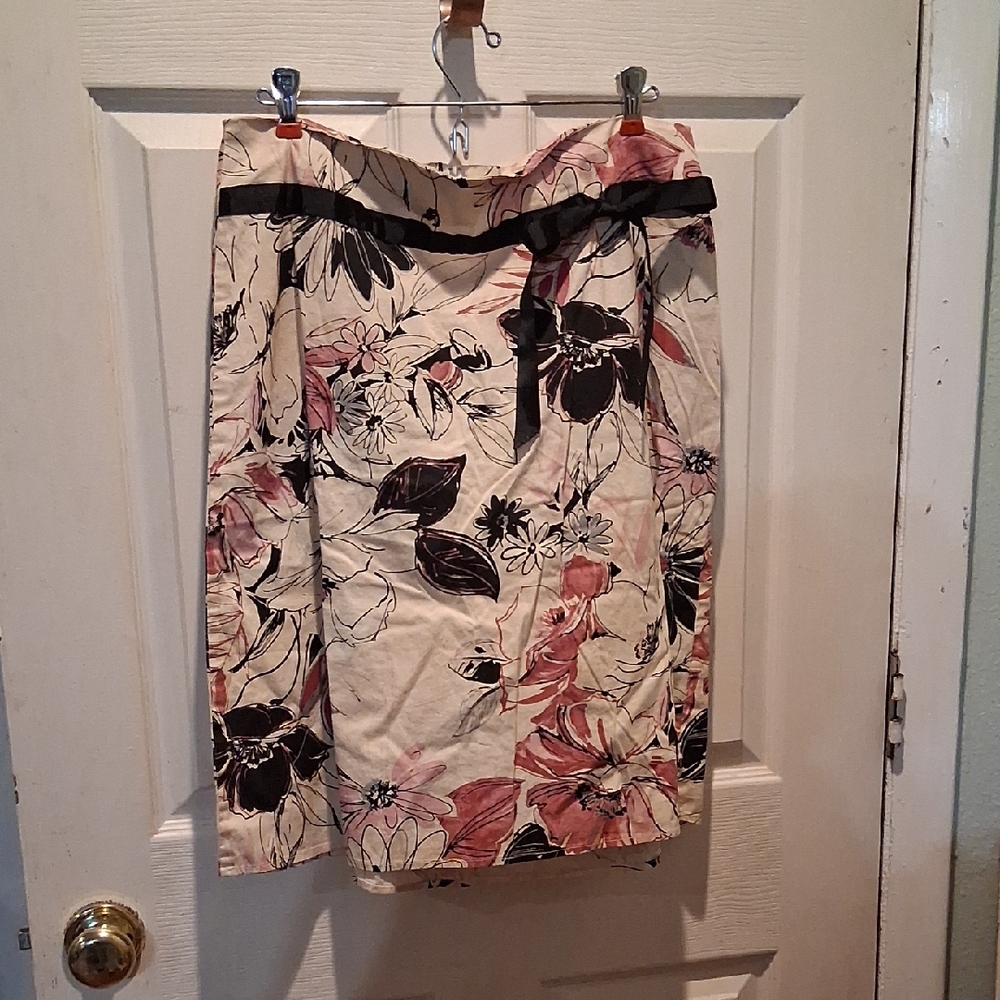Speechless Pink and Black Ruched Pencil Skirt Resort Wear
